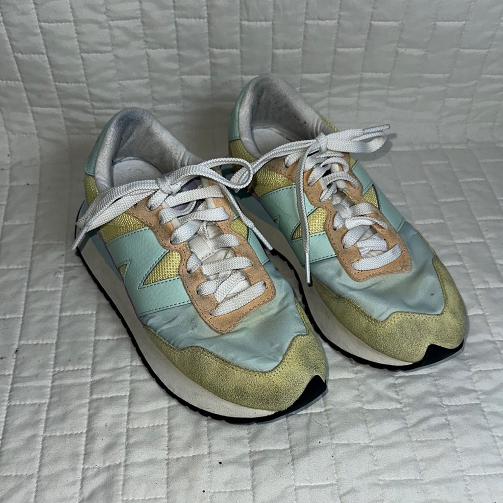 New Balance 237 Pastel Multi-Color Sneakers Women’s 6.5 - Picture 1 of 7